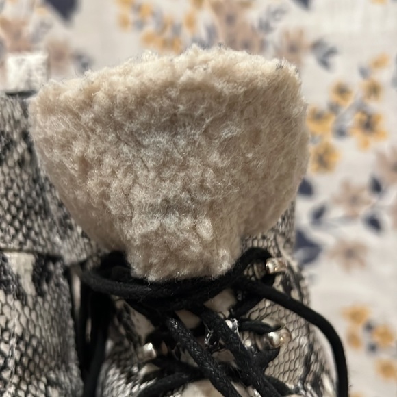 Faux Fur Snake skin combat boots - Picture 2 of 8